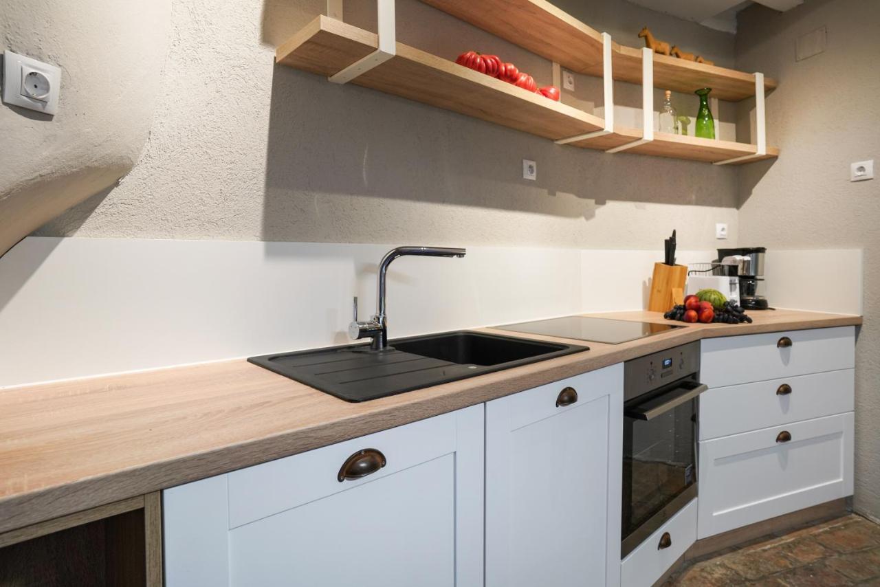 Deluxe Apartment Casa Flores With Sea View & Terrace Rovinj Exterior foto